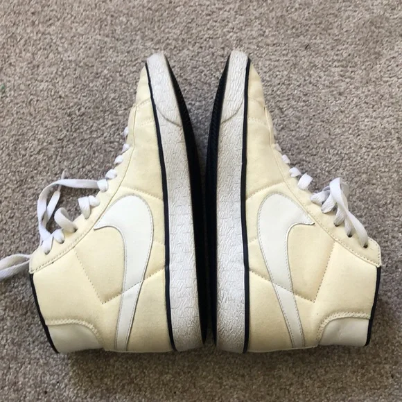 Nike A.P.C. x Blazer Mid Vntg Sneakers - Picture 4 of 7